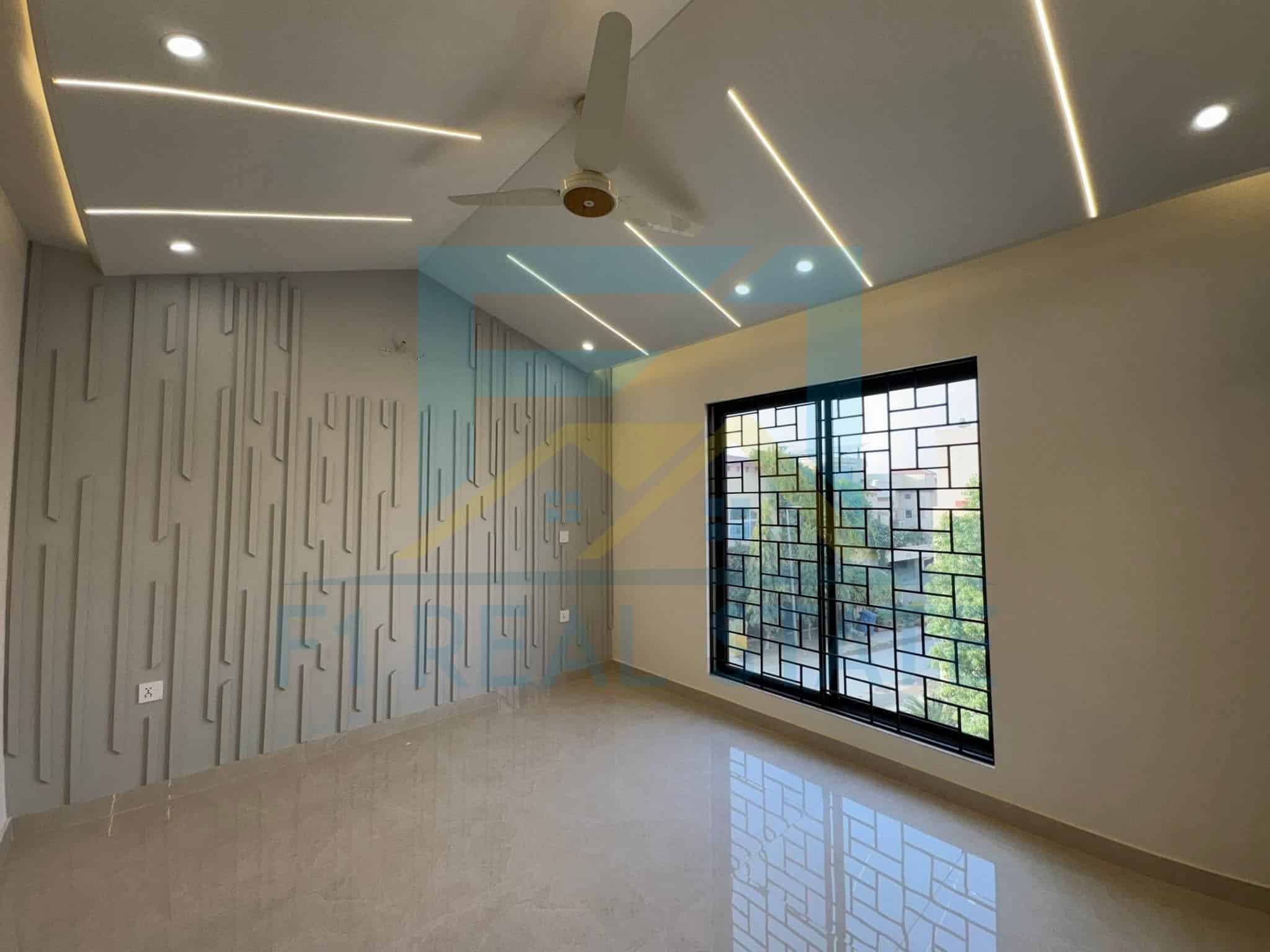 House For Sale In phase 8 Bahria Town Rawalpindi 8.5 Marla