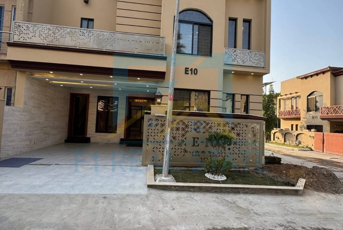 House For Sale In phase 8 Bahria Town Rawalpindi 8.5 Marla