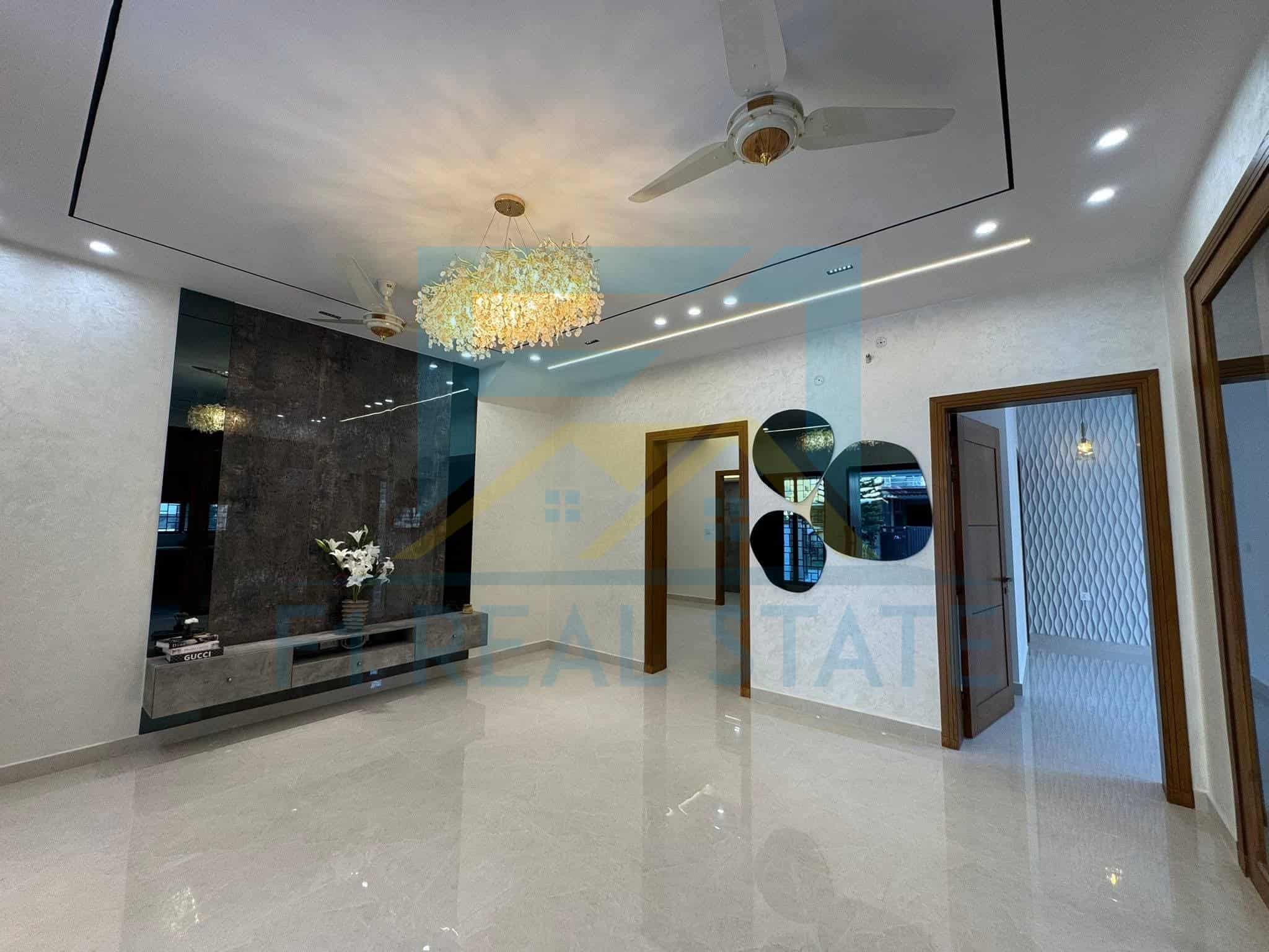 House For Sale In phase 8 Bahria Town Rawalpindi 8.5 Marla