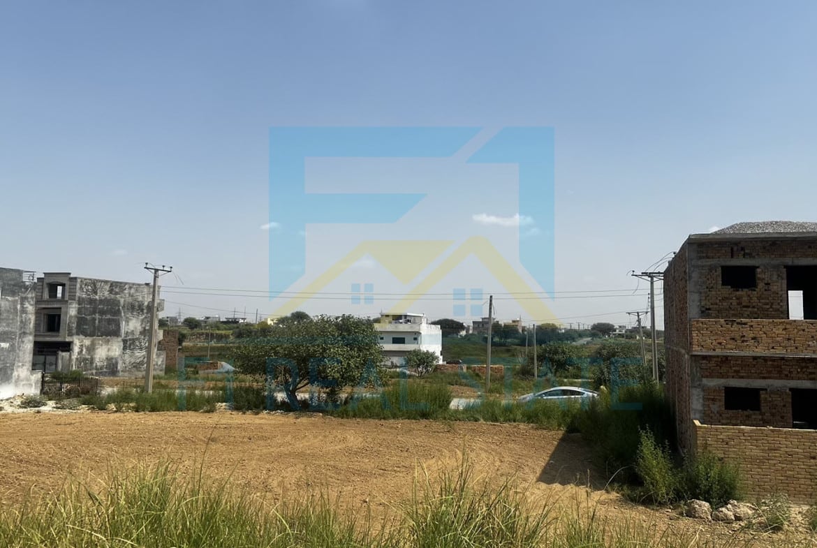 Plot for Sale Close to Amenities in I-16/1