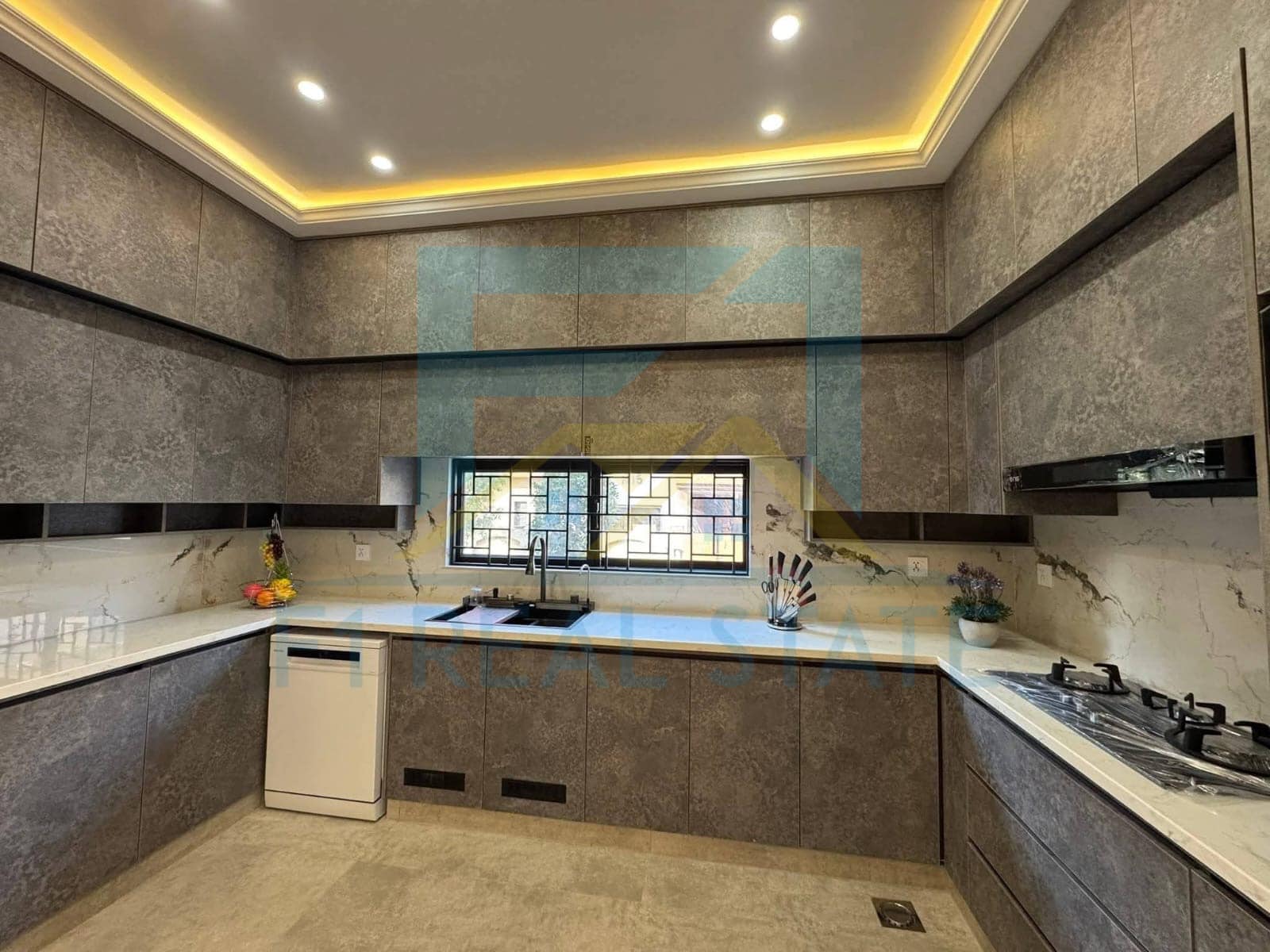 House For Sale In phase 8 Bahria Town Rawalpindi 8.5 Marla