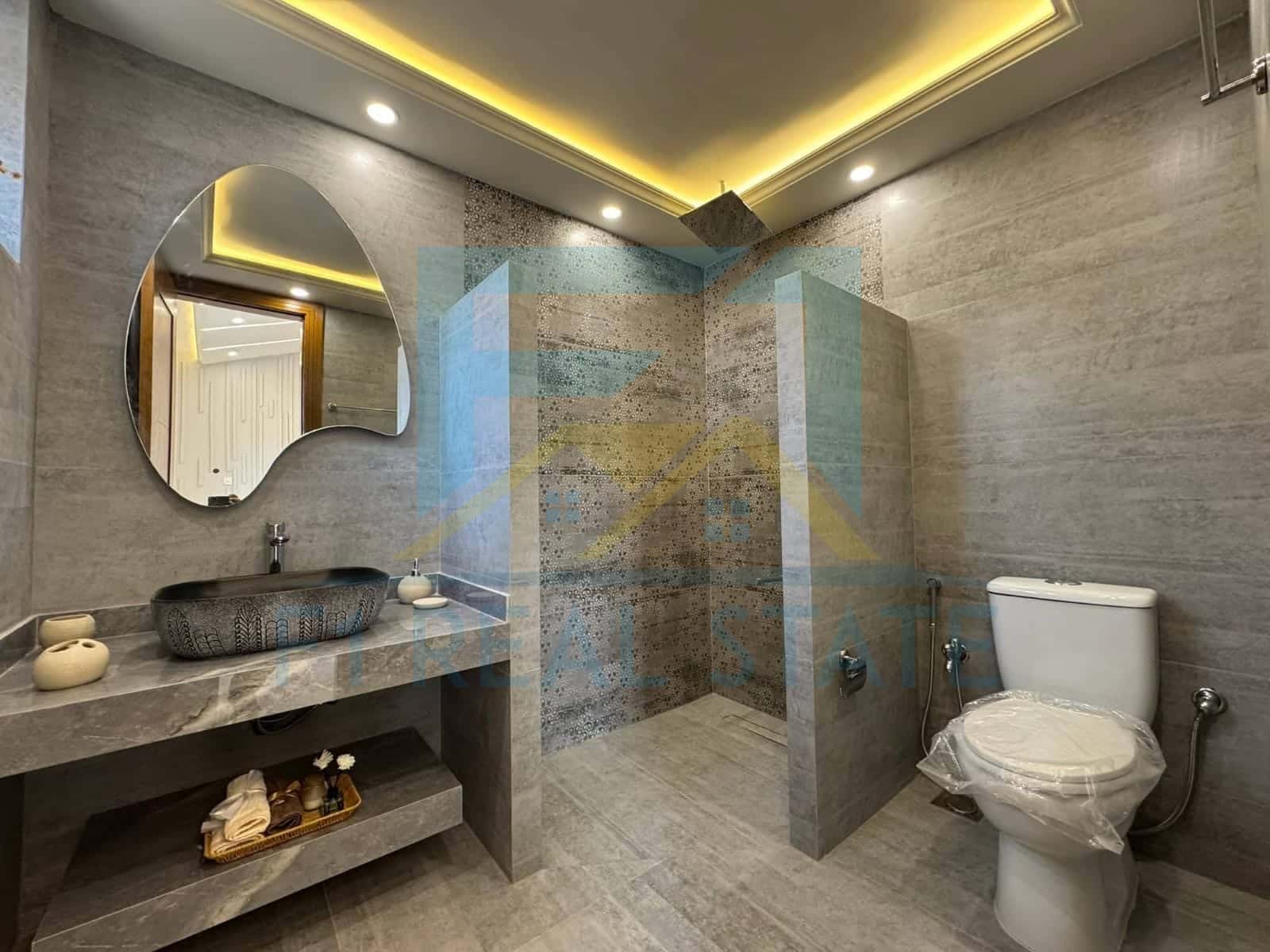 House For Sale In phase 8 Bahria Town Rawalpindi 8.5 Marla